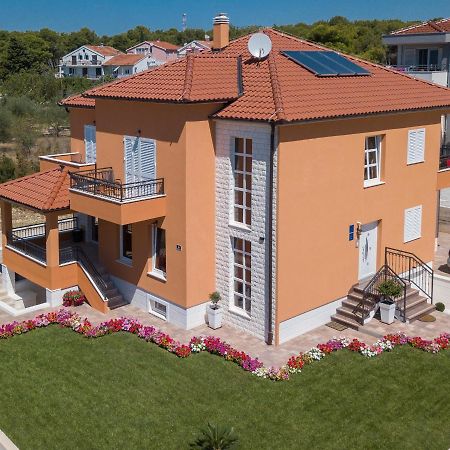 Villa Suzana Biograd Na Moru Exterior foto